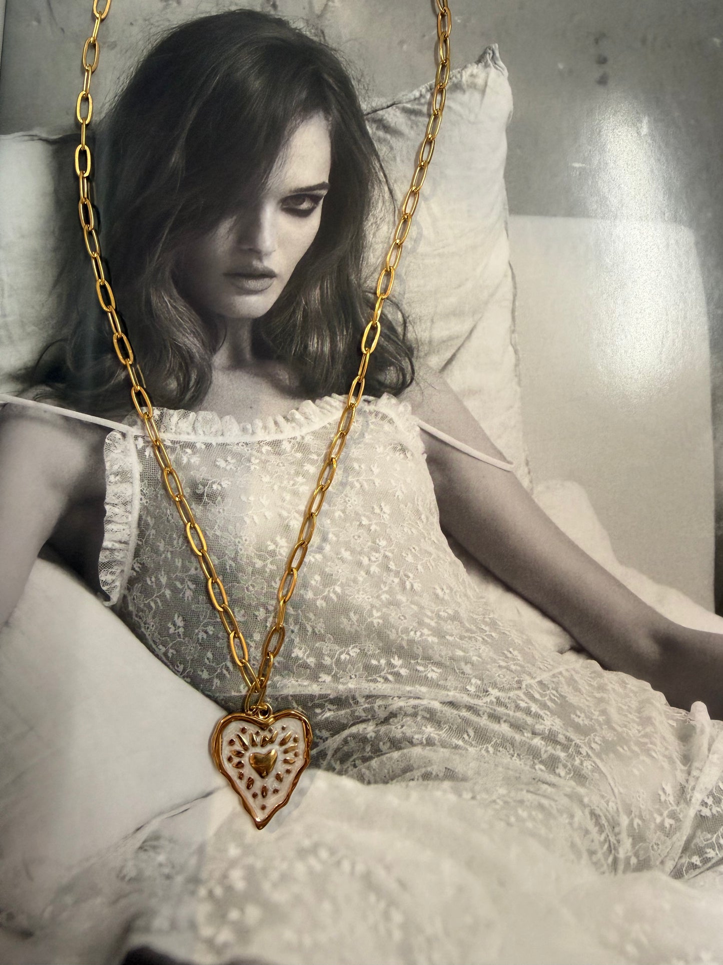 Gold White Heart Pendant Chain Necklace